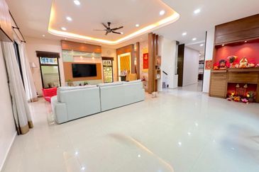 C H E A P 2 Sty Semi-D @ Bukit Sungai Long For Sale!