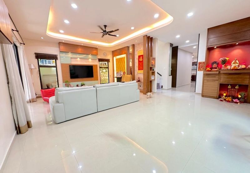 C H E A P 2 Sty Semi-D @ Bukit Sungai Long For Sale!