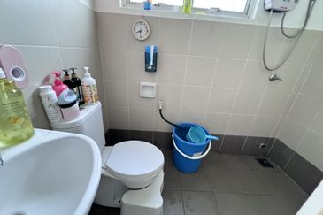 Bandar Tun Hussein Onn