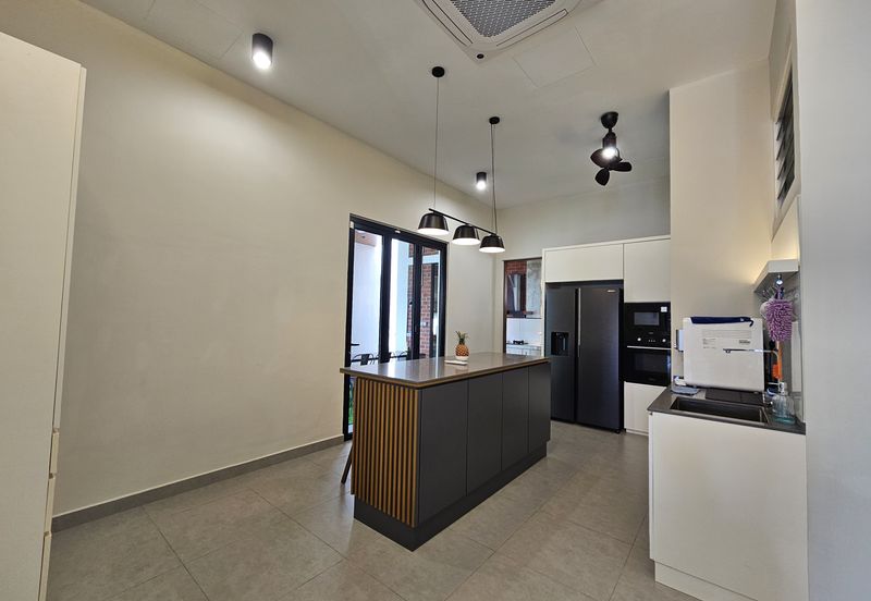 Wira Heights, Bandar Sungai Long