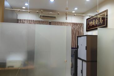 CHEAP 2.5 Sty Semi-D at Taming Mutiara Sungai Long