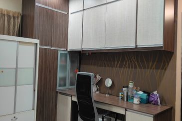 CHEAP 2.5 Sty Semi-D at Taming Mutiara Sungai Long