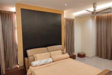 CHEAP 2.5 Sty Semi-D at Taming Mutiara Sungai Long