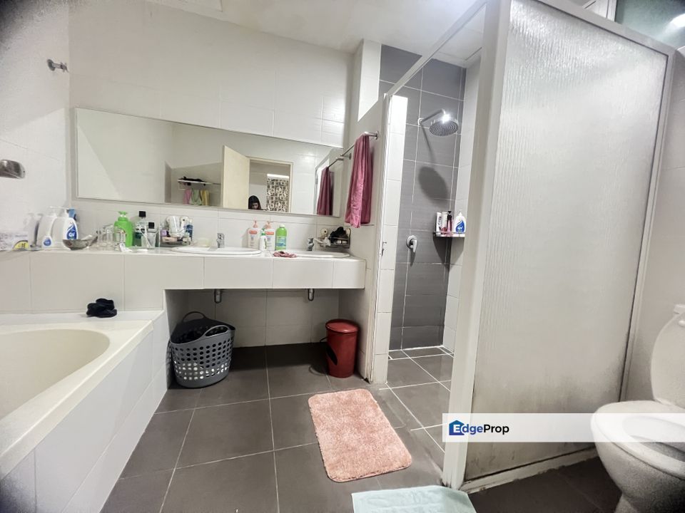 C H E A P 2.5sty semi-D @ Bandar Mahkota Cheras , Selangor, Cheras