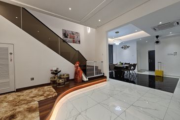 Bandar Tun Hussein Onn