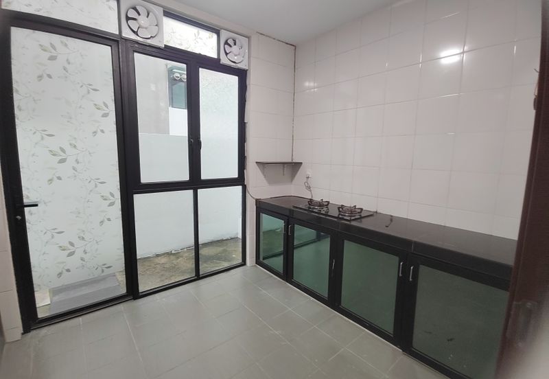 Sutera Heights, Taman Juara Jaya