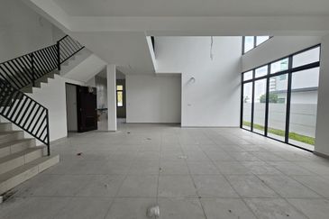 CHEAP 3 Storey Semi D @ Orchid Hills (Bukit Orkid),  Cheras  