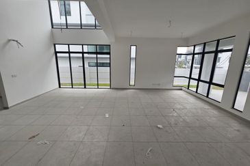 CHEAP 3 Storey Semi D @ Orchid Hills (Bukit Orkid),  Cheras  