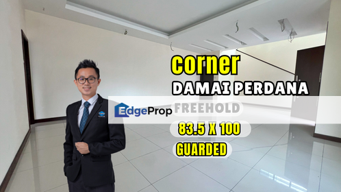 C H E A P 2.5 sty bungalow C O R N E R Damai Gayana , Kuala Lumpur, Cheras