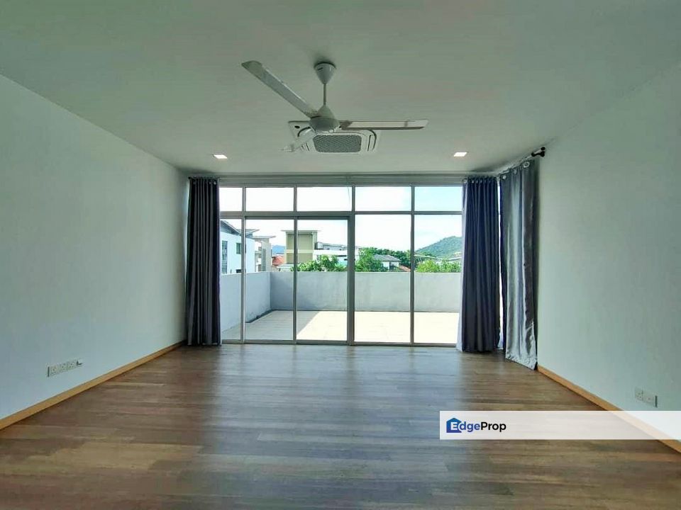 C H E A P 2.5 sty Bungalow @ Mahkota Cheras, Selangor, Cheras