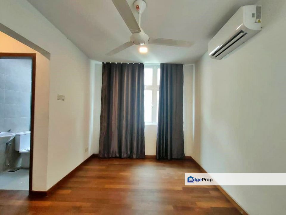 C H E A P 2.5 sty Bungalow @ Mahkota Cheras, Selangor, Cheras