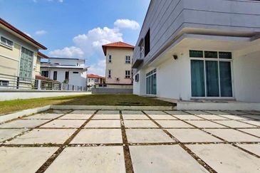 Bandar Mahkota Cheras