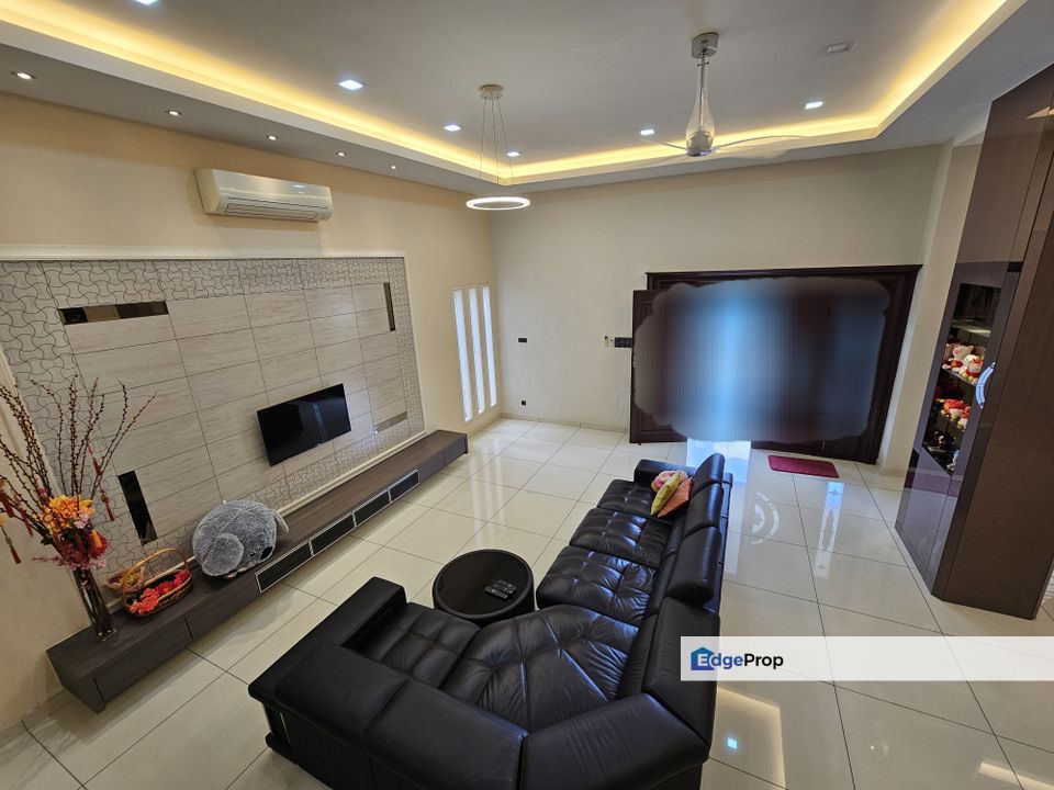  C H E A P 3-sty Semi D @ The Peak, Selangor, Batu 9th Cheras