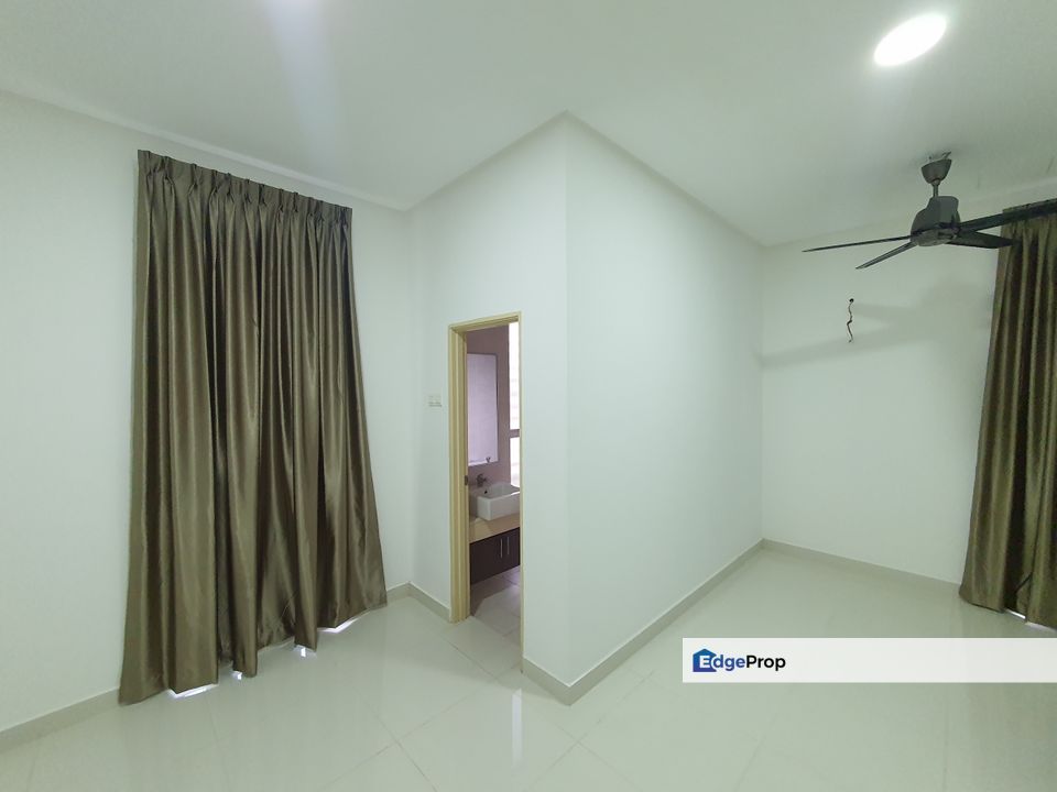 C H E A P Bungalow @ Lake valley Avenue 6 , Selangor, Batu 9th Cheras