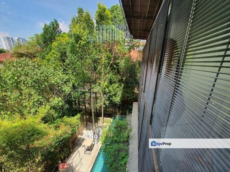 C H E A P Gita Bayu Bungalow , Selangor, Seri Kembangan