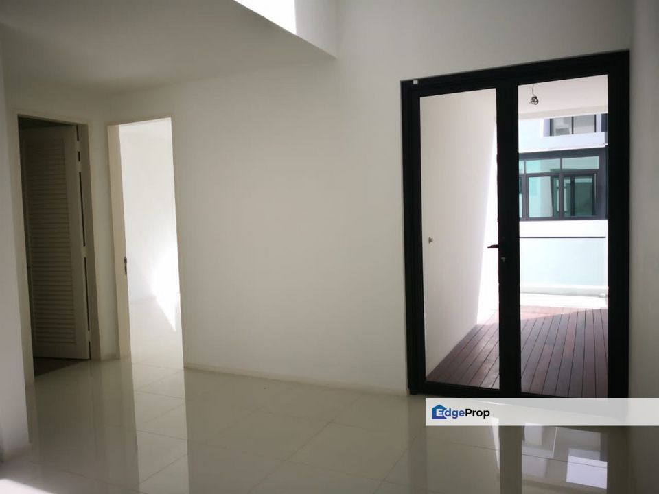  C H E A P 3 storey superlink in Cheras Vista, Mahkota Cheras, Selangor, Cheras South