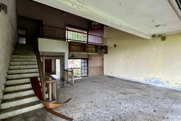 C H E A P Bangsar KLCC View 2 Storey Bungalow House For Sale