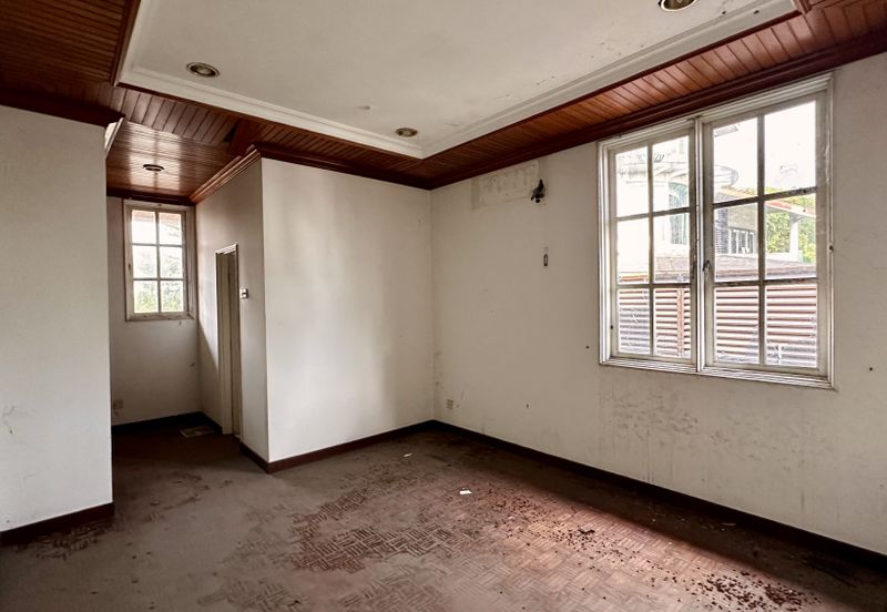 C H E A P Bangsar KLCC View 2 Storey Bungalow House For Sale