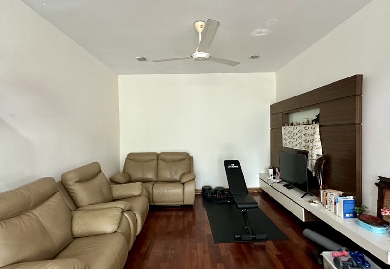 C H E A P Bangsar 2 Storey Semi D House For Sale