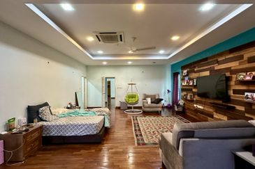 C H E A P Bangsar 2 Storey Semi D House For Sale