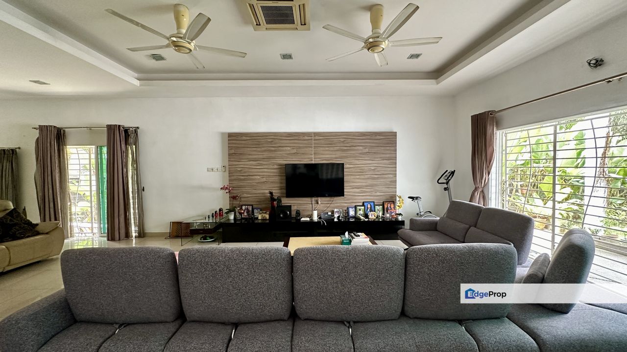 C H E A P Bangsar 2 Storey Semi D House For Sale, Kuala Lumpur, Bangsar