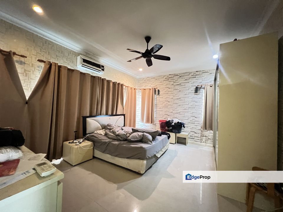 C H E A P 2.5sty semi-D at Taman Sri Minang , Selangor, Kajang