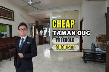 C H E A P 2 Storey Bungalow in Taman OUG 