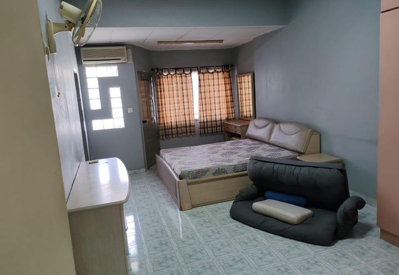 C H E A P 2 storey house at Taman Rakyat Cheras KL