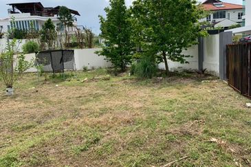 C H E A P Residential Bungalow land at Sungai Long