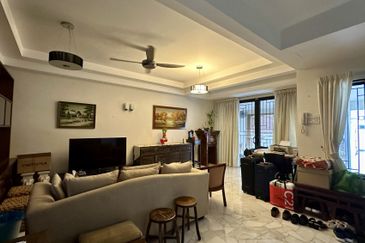 C H E A P 2 storey terrace Bangsar house for sale