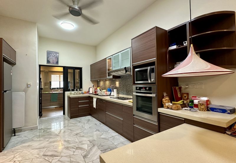 C H E A P 2 storey terrace Bangsar house for sale