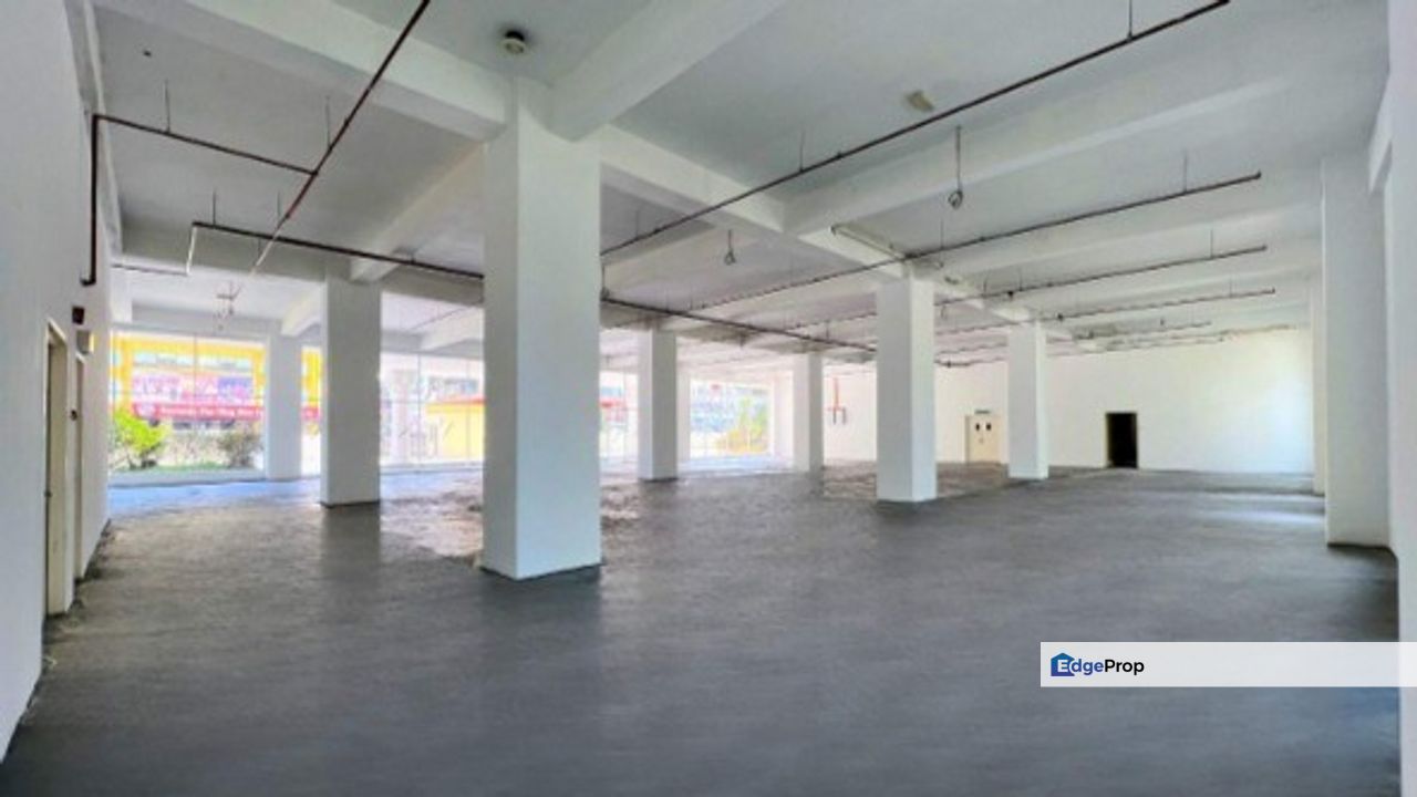 C H E A P 9 Storey Building Wisma Top Speed at USJ Taipan, Selangor, Subang Jaya