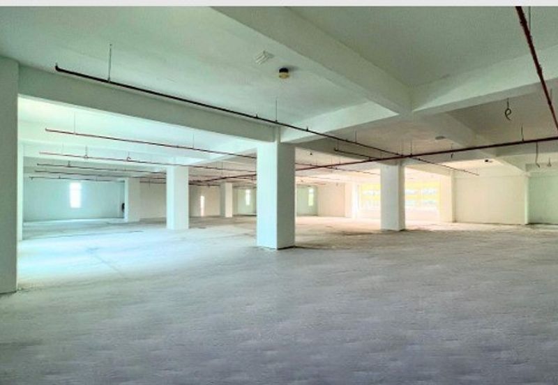 C H E A P 9 Storey Building Wisma Top Speed at USJ Taipan