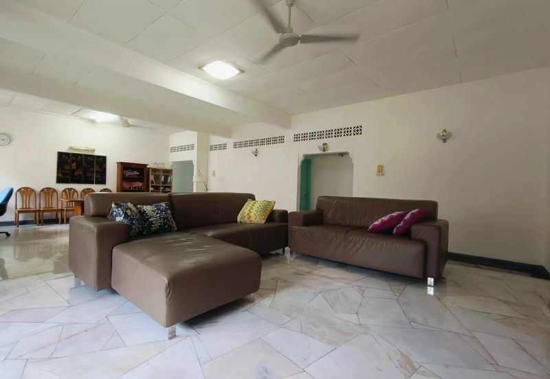 C H E A P 2 Storey Bungalow @ Jalan Ipoh 