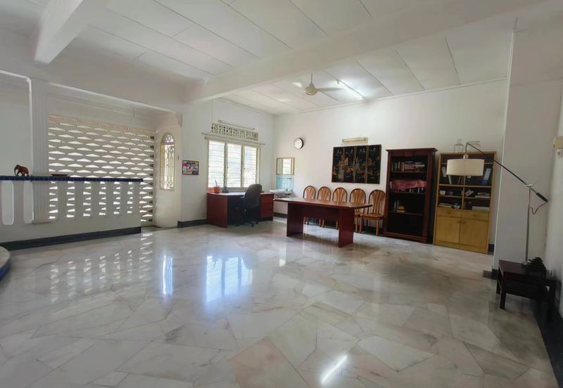 C H E A P 2 Storey Bungalow @ Jalan Ipoh 