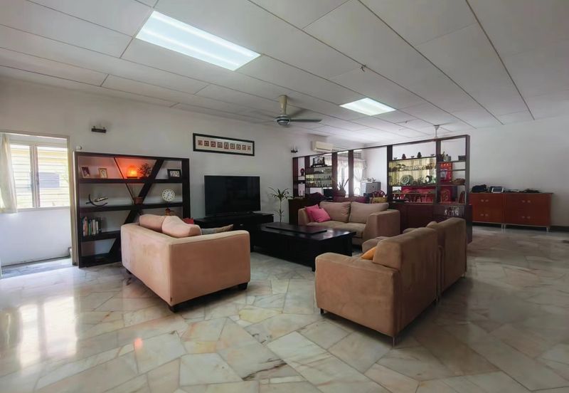 C H E A P 2 Storey Bungalow @ Jalan Ipoh 