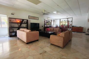 C H E A P 2 Storey Bungalow @ Jalan Ipoh 