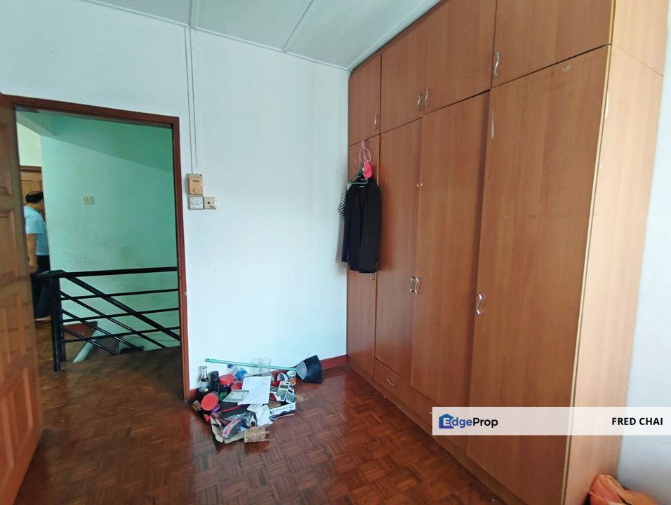 CHEAP Cheras Perdana 2 storey kitchen extended house for sale, Selangor, Cheras