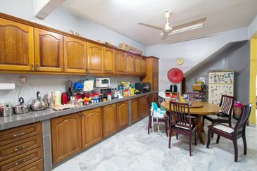 CHEAP Sungai Long SL 4 of 2 storey Semi D renovated house for sale