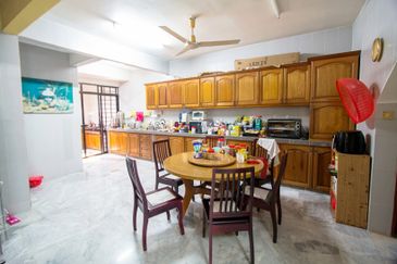 CHEAP Sungai Long SL 4 of 2 storey Semi D renovated house for sale