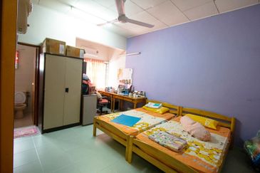 CHEAP Sungai Long SL 4 of 2 storey Semi D renovated house for sale