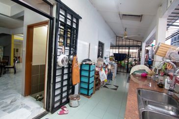 CHEAP Sungai Long SL 4 of 2 storey Semi D renovated house for sale