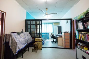 CHEAP Sungai Long SL 4 of 2 storey Semi D renovated house for sale