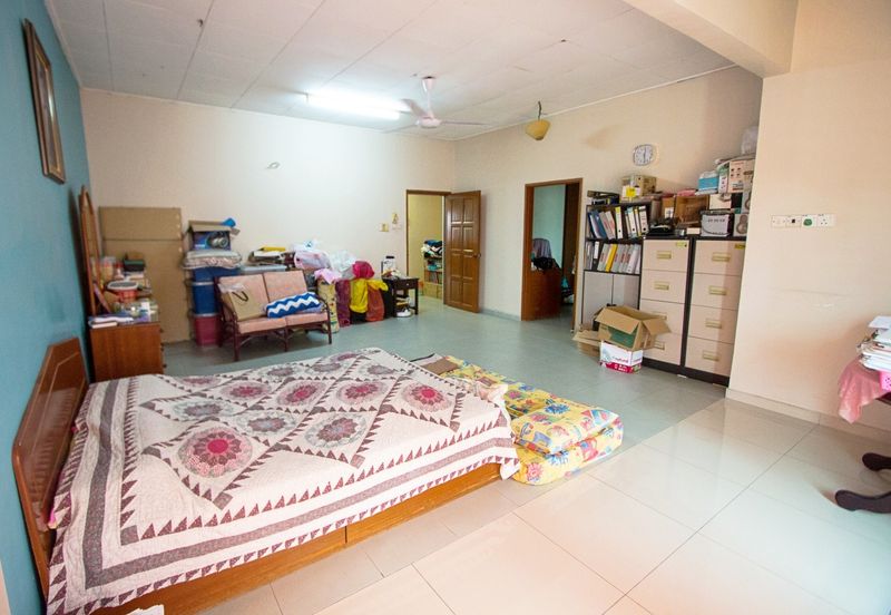 CHEAP Sungai Long SL 4 of 2 storey Semi D renovated house for sale