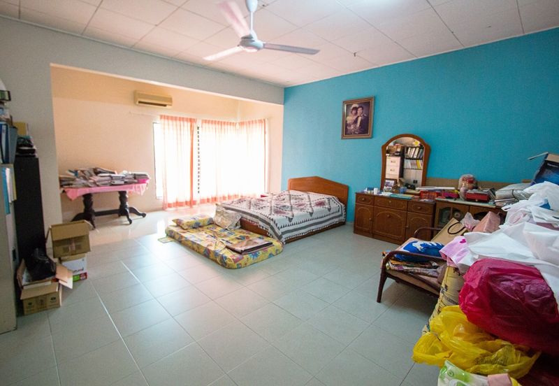 CHEAP Sungai Long SL 4 of 2 storey Semi D renovated house for sale