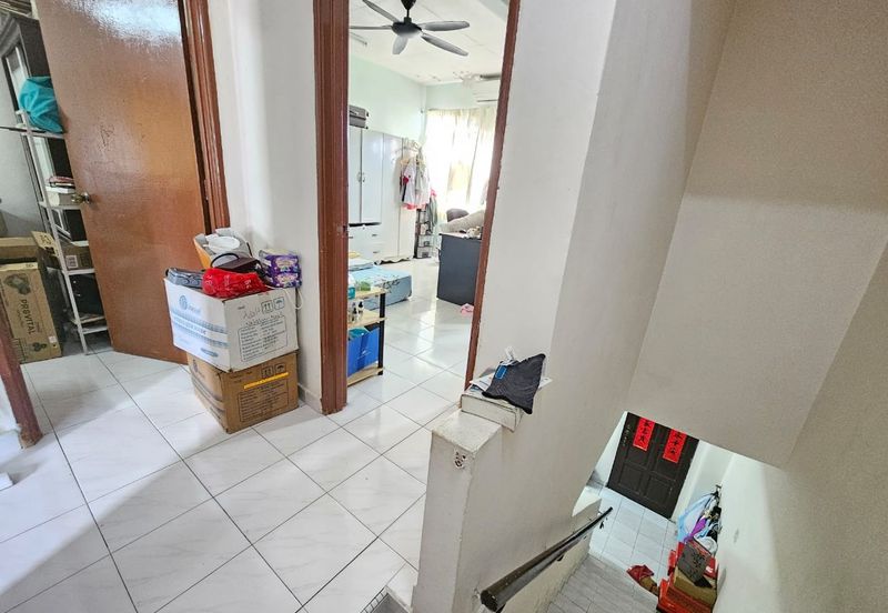 C H E A P 2 Storey Terrace House at Damai Perdana Cheras