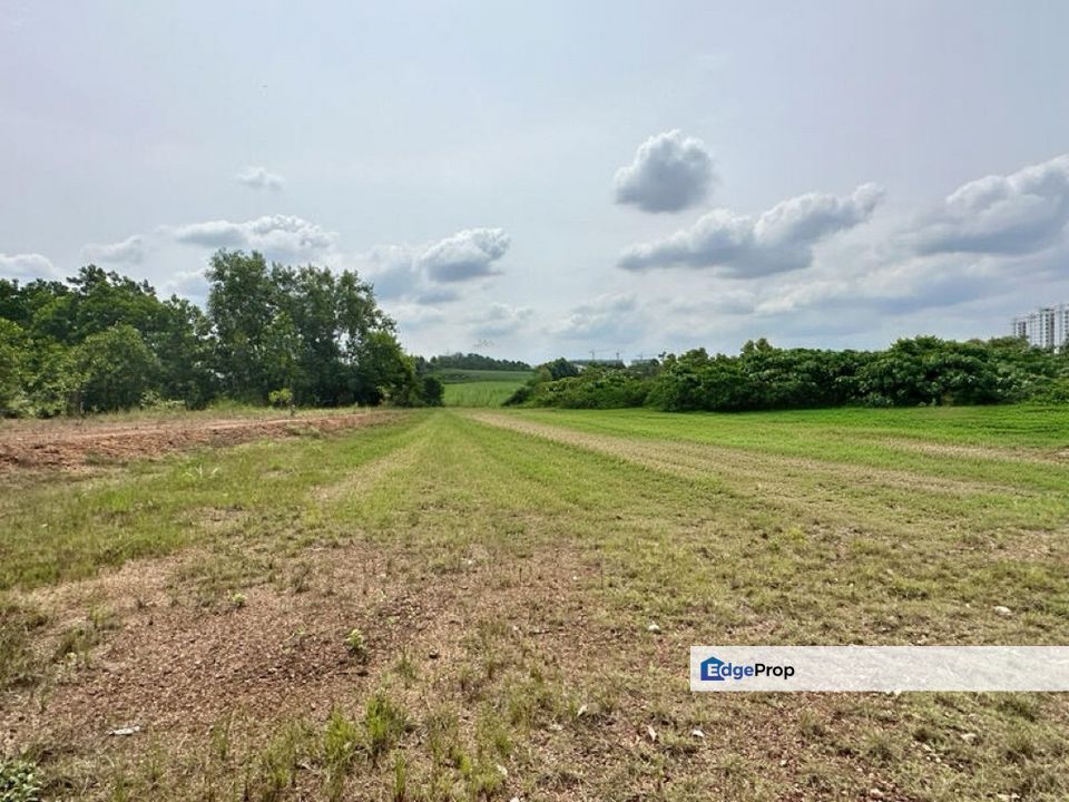 C H E A P Bungalow Land at Country Heights Kajang , Selangor, Country Heights