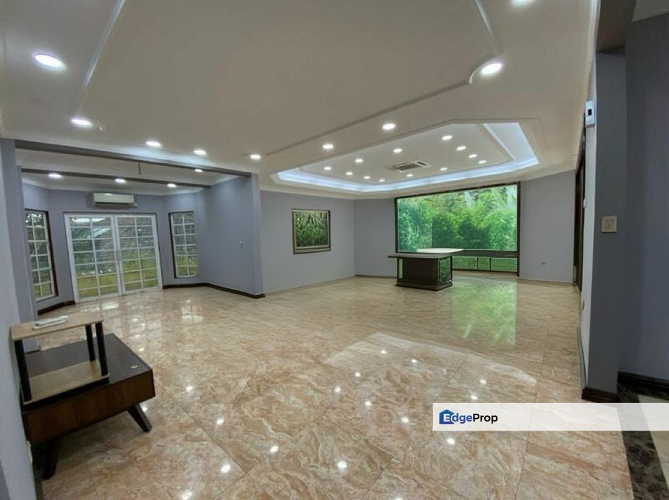 C H E A P 1 Storey Bungalow at Country Heights for sale, Selangor, Country Heights