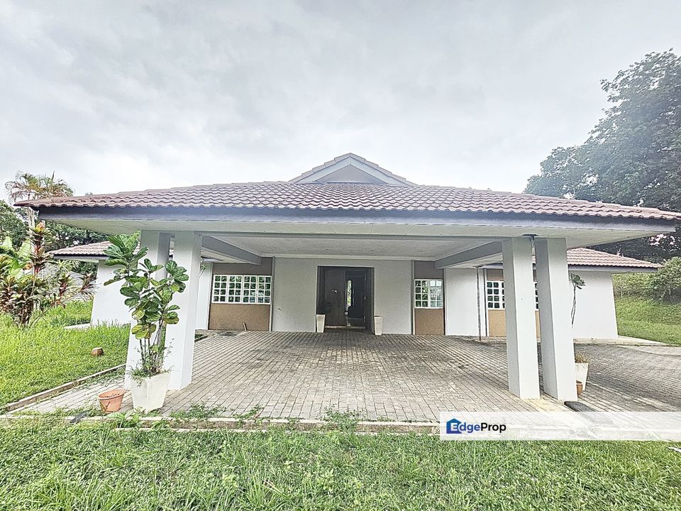 C H E A P 1 Storey Bungalow at Country Heights for sale, Selangor, Country Heights