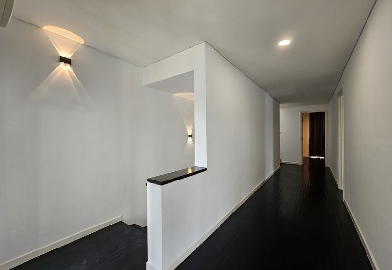 C H E A P Lakefields Sungai Besi 3 Storey Lake View Semi-D